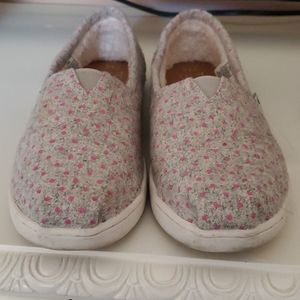 Toms Youth shoes